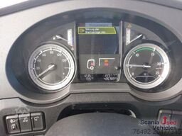 DAF XF 460 FT Space Cab Low deck