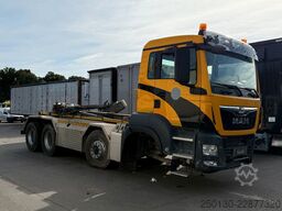 MAN TGS 37.500 8x4BB Abroller *Unfall* Retarder/Navi