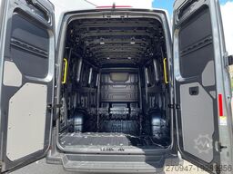 MAN TGE 3.180 L5H3 Kasten STANDHZ ACC LED SITZHZ
