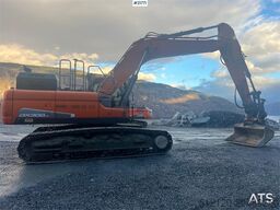Doosan Dx300lc-5 Gravemaskin m/ rototilt og pusseskuffe