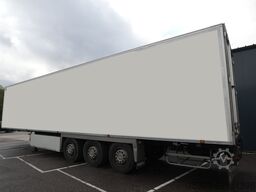 Chereau 3 axle frigo trailer