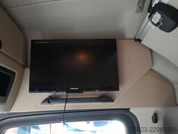 Mercedes-Benz Actros 3351 6x4 tractor unit 360.700km