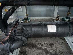 Used Aircooled chiller CLIMAVENETA NECS SL 1314 334 KW. 2017 yom