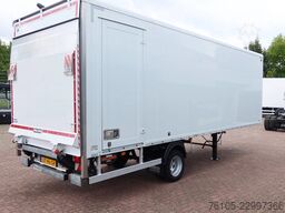 Veldhuizen P 47-3. Gesloten + Dhollandia 1.000 kg