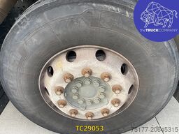 Mercedes-Benz Actros 1842