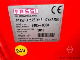 Volvo FH 8X4 BAKWAGEN MET FASSI F1150RA.2.28 XHE-DYNA...