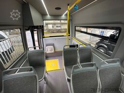 MERCEDES-BENZ eSprinter 400 KM Reichweite 15+20 Linie