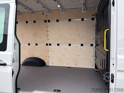VW Crafter 35 2.0 TDI 120 KW Kasten MR/HD AHK 3,5 t