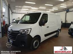 Renault Master T28
