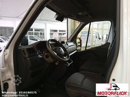Renault Master T28