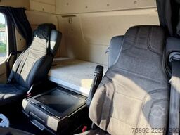 Mercedes-Benz Actros 1848 StreamSpace 2,30 / Retarder / Eu6d