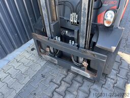Linde H30T-02
