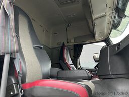 Volvo FM 370 Globetrotter / 960 dkm / 2 Tanks / Full ...