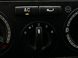 VOLKSWAGEN T5 Kombi 1.9 Tdi Lang 9 Sitze Klima Schiebetür