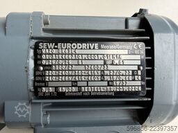 SEW-EURODRIVE WA20 DR63L4 Getriebemotor 0,25 kW 27 U/min 45 Nm i=48 3-Phasen SEW-EURODRIVE WA20 DR63L4 Getriebemotor 0,25 kW 27 U/min 45 Nm i=48 3-Phasen