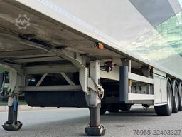 Burg O-3-42 VAN BEURDEN AIR CARGO ROLLERBEDS TAI
