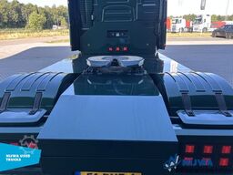 Volvo FH 500 TC 4x2 Showtruck + I-Park