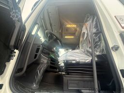 Renault K480 Renault K480 8X4 EuromixMTP EM 9 L