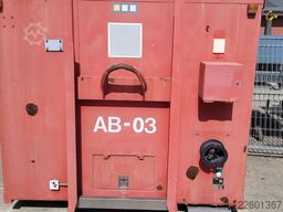 Hüllenkremer Werkzeug/Material Abrollcontainer