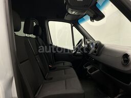 MERCEDES-BENZ Sprinter 317 Tourer Aut. *Dachklima* 9-SITZE+AHK