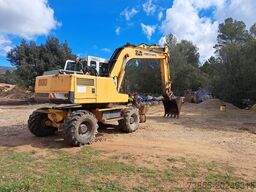 Liebherr A 900 Litronic EW PL