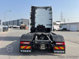 VOLVO FH500 Aero Globetrotter XL Miete / Mietkauf