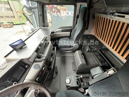 MAN TGX 26.400 6x2 HIAB Abroller