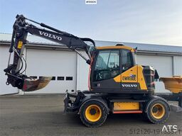 Volvo EWR130 Wheel Excavator w/ Rototilt and 2 buckets.