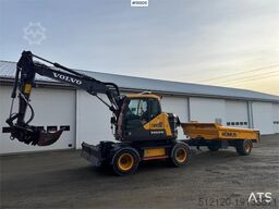Volvo EWR130 Wheel Excavator w/ Rototilt and 2 buckets.