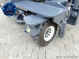 Combilift C4000 GAS DUPLEX 4050MM FULL CABIN