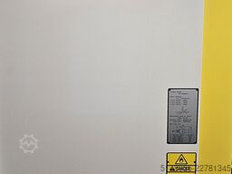 FANUC Robodrill α-T21iF / BT30