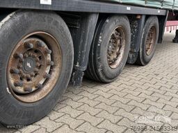 Schmitz Cargobull Curtainsider Mega