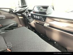 MITSUBISHI Canter 7C18 Hyva-Abrollkipper mit Container