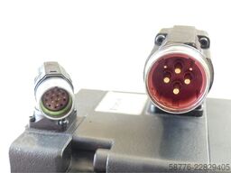 KUKA 1FK7105-5AY81-1YY3-Z S18 Servomotor SN: YFVD50670459005