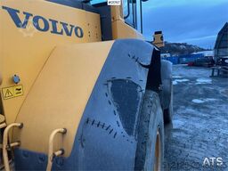 Volvo L90F wheel loader w/ Volvo gravel bucket. WATCH VI