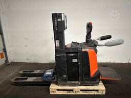 Toyota SPE 200 DN - NICHT FAHRBEREIT / NO RUNNER !!!