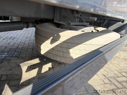 DAF CF 230 + DHOLLANDIA LOADLIFT + 19 TON + BOX 7,4...