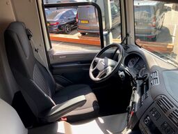 DAF CF 260 FA / Carrier Koeler / Chereau Frigo Box ...