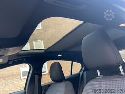 FORD Focus 110kW ST-Line X Autom*PANO*LED*Navi*Digita