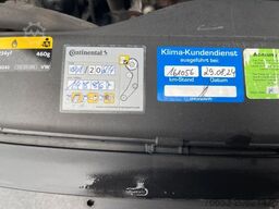 VOLKSWAGEN Golf 1.6 TDI DSG Variant* Navi* Klima* MFL* PDC