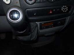 Mercedes-Benz 519 CDI V6 Motor 519 CDI V6 Motor + B.E Trailer