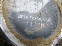 Yale 2,5 Ton. mit Zinkenversteller und Duplexmast