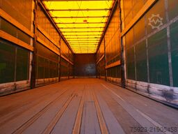 Burg 3 axle curtainside trailer