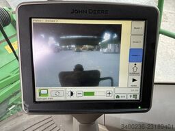 John Deere T560i