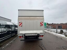 FUSO Canter 7C18 Koffer mit Ladebordwand *Klima*