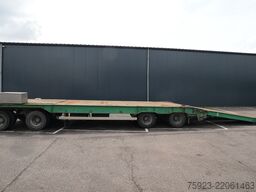 Nooteboom 4 axle semi low loader