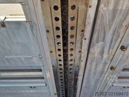 Finkl SAV35 - 3/3 deck livestock - Ventilation - Lift...