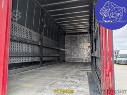 Mercedes-Benz Actros 2548