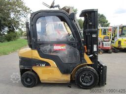 Caterpillar DP25N - Triplex-FH 4,75m + Zinkenversteller + Seit