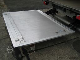 MERCEDES-BENZ 317 CDI Sprinter mit 4,40m-Koffer+LBW *TÜV 2028*